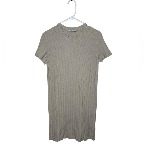 MM Lafleur The Hayden Dress in Sea Salt Size Medium Micro Knit Ribbed Cotton - Picture 3 of 7